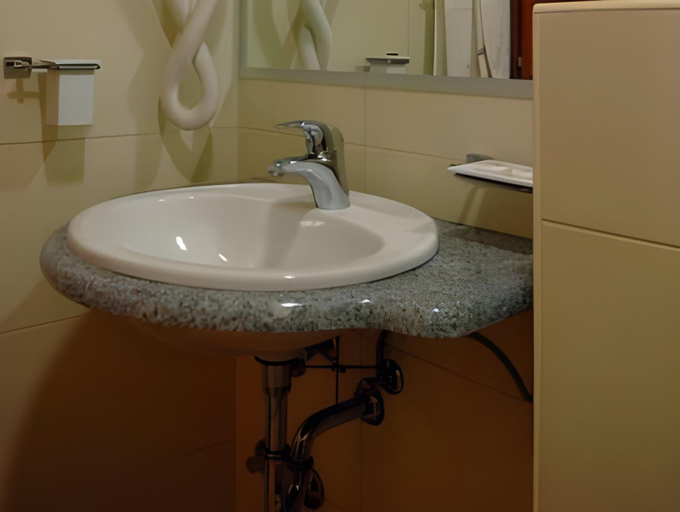 Bathroom 4, Hotel Merlot, Slivno