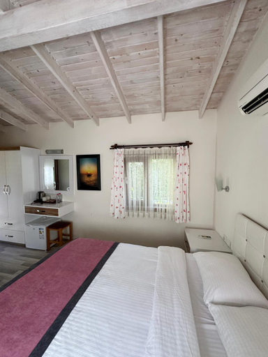 Bedroom 3, Azur Hotel, Kemer