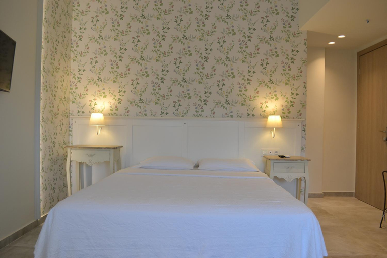 Bedroom 3, Liadromia Hotel, Thessaly