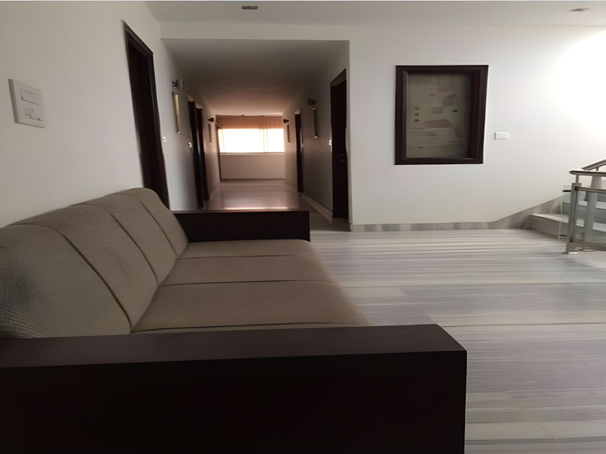 Public Area 2, Hotel Love Kush, Agra