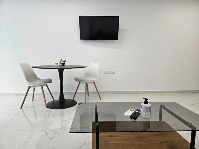 Others 3, Nikis 20 Suites, Attica