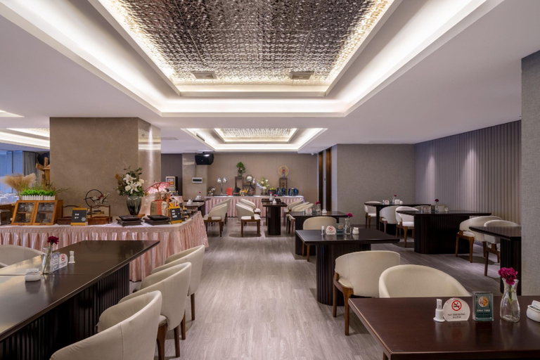 Food & Drinks 4, ME Yinhe International Hotel, Wuhan