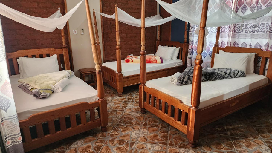 Bedroom 2, MANTIS LODGE & CAMPING SITE, Kilosa