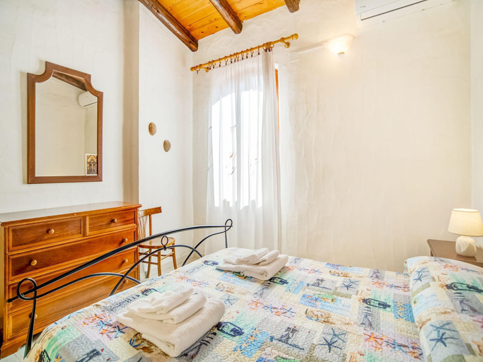 Bedroom 2, Cozy Sardinian Villa with Garden, Sassari
