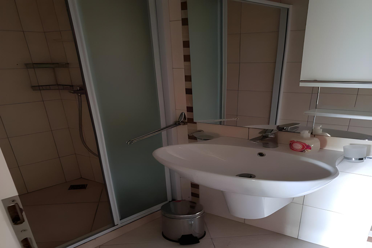 Bathroom 3, Apartments Maria Kolocep- Studio Apartment with Terrace and Sea View, Pojezerje