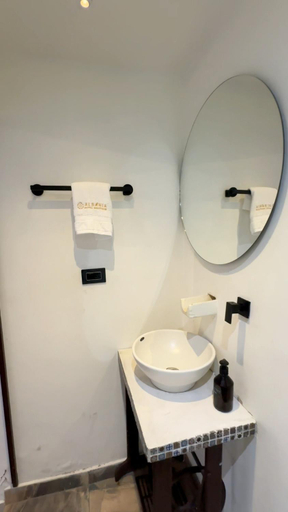 Bathroom 4, Hotel Boutique Albania, San Pablo de Borbur