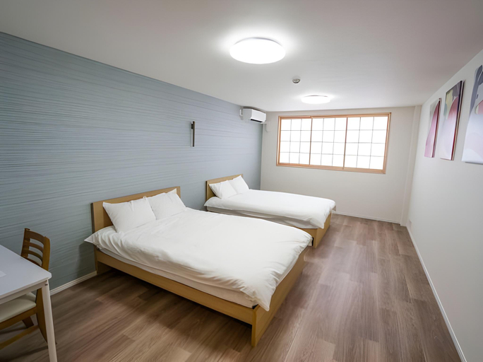 Bedroom 2, OASIS NANIWA, Osaka