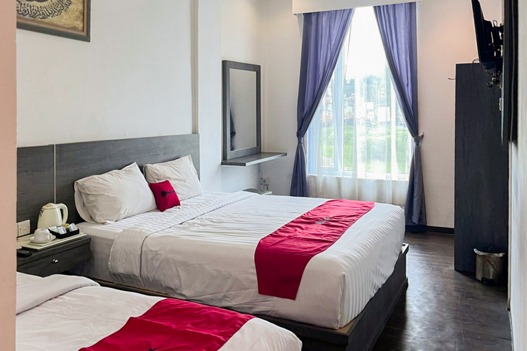 Bedroom 5, RedDoorz Syariah @ HDH Hotel Padang Panjang, Padang Panjang
