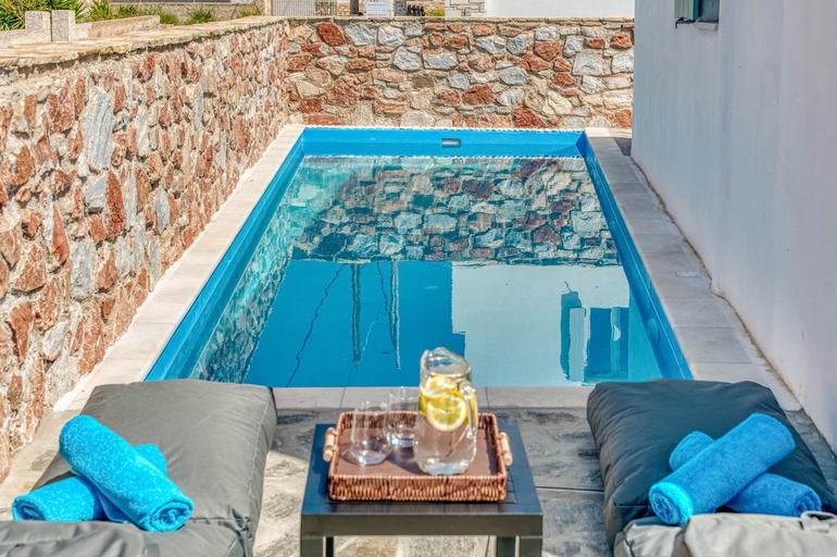 Swimming pool 4, Seliar Luxury Villas, South Aegean