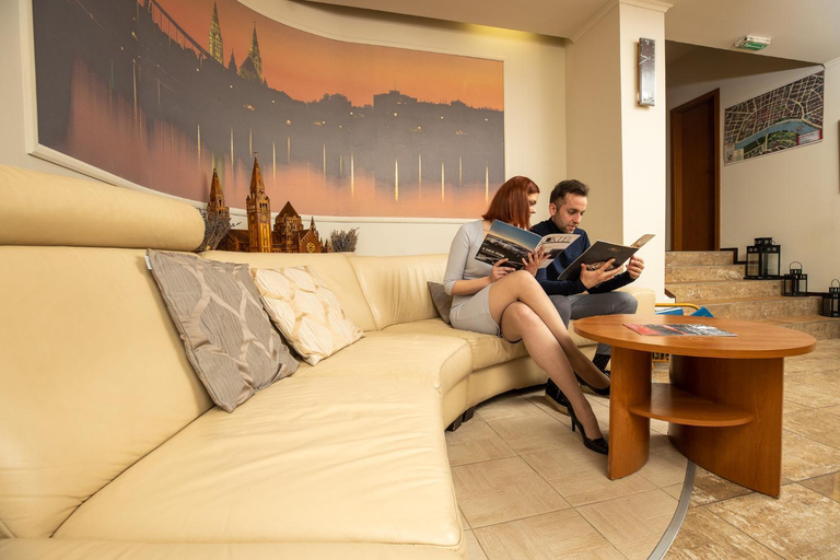 Bedroom 3, Dom Hotel, Szeged