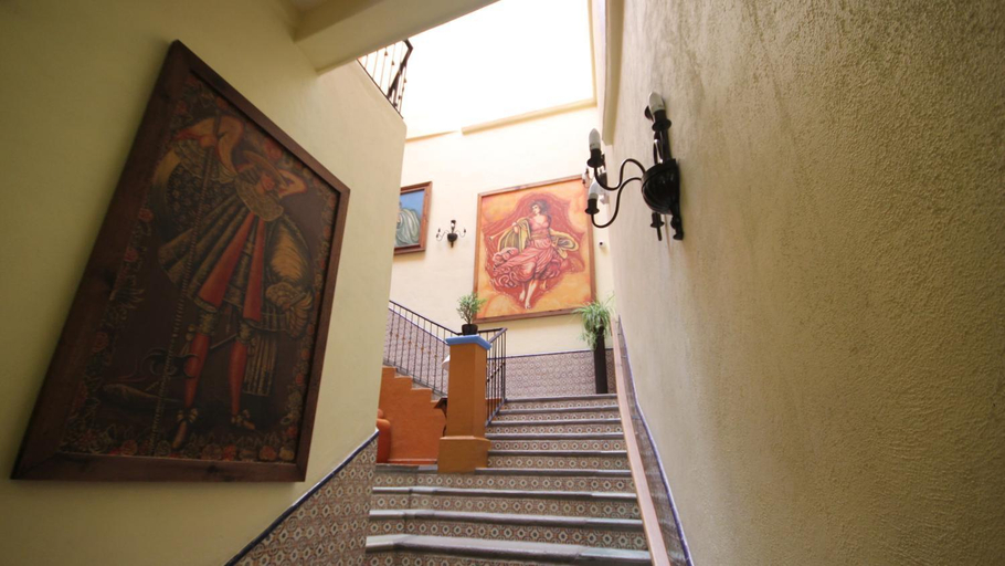 Public Area 3, El Meson de los Poetas, Guanajuato