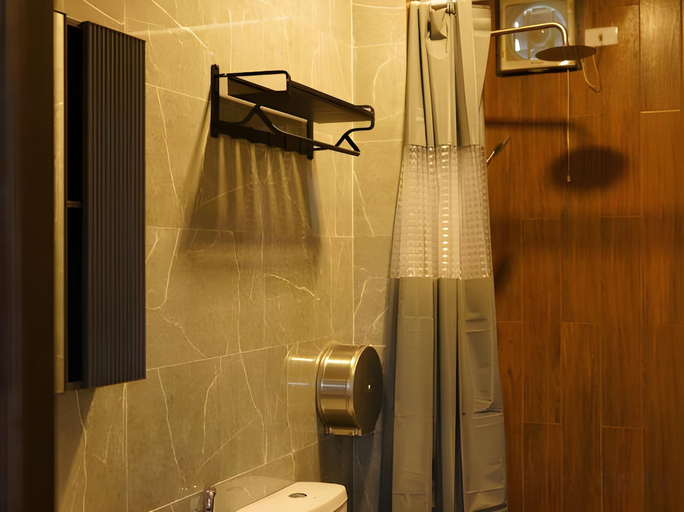 Bathroom, Mad Monkey  Vang Vieng, Vangvieng