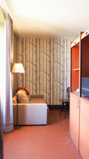 Bedroom 2, Hotel Central Bastia, Haute-Corse