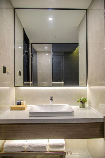 Bathroom 4, Starway Hotel Zhengzhou Xingyang New Area, Zhengzhou