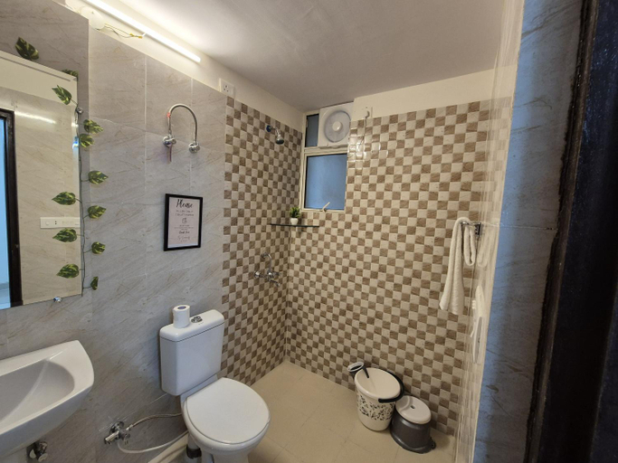 Bathroom 2, TAJ Serenity-Cozy Apartment for 4, Agra