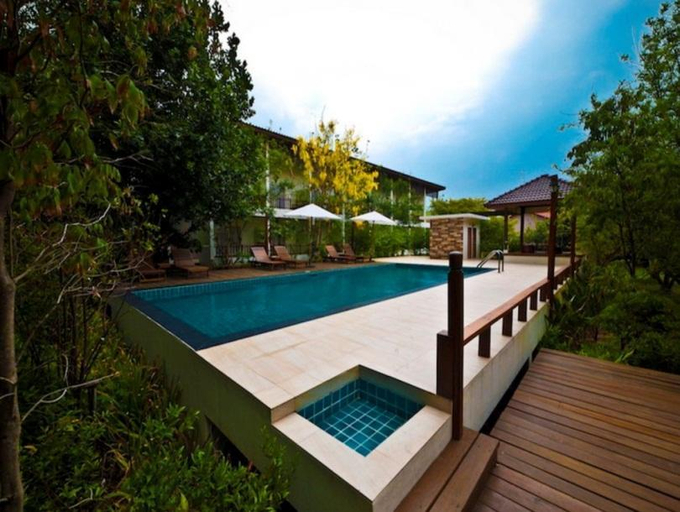 Sport & Beauty, Tree House Hotel, Muang Si Sa Ket