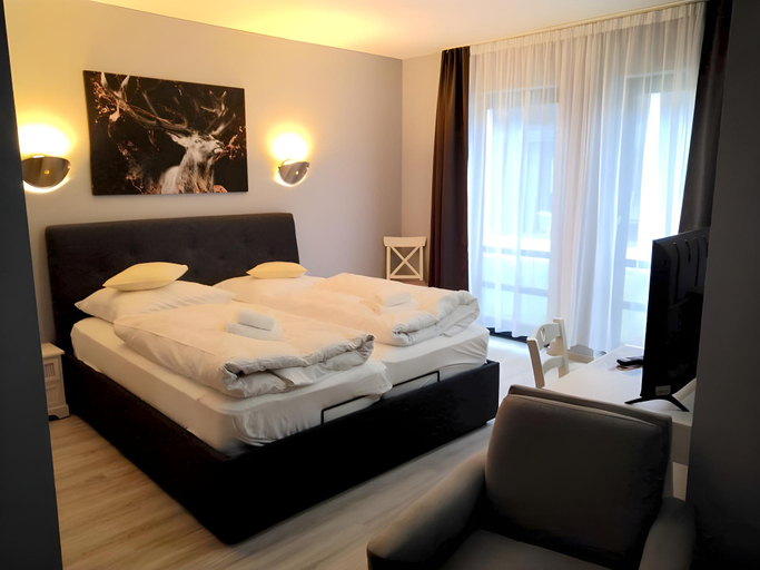 Bedroom 4, Regiohotel Wittekind Burg, Jerichower Land