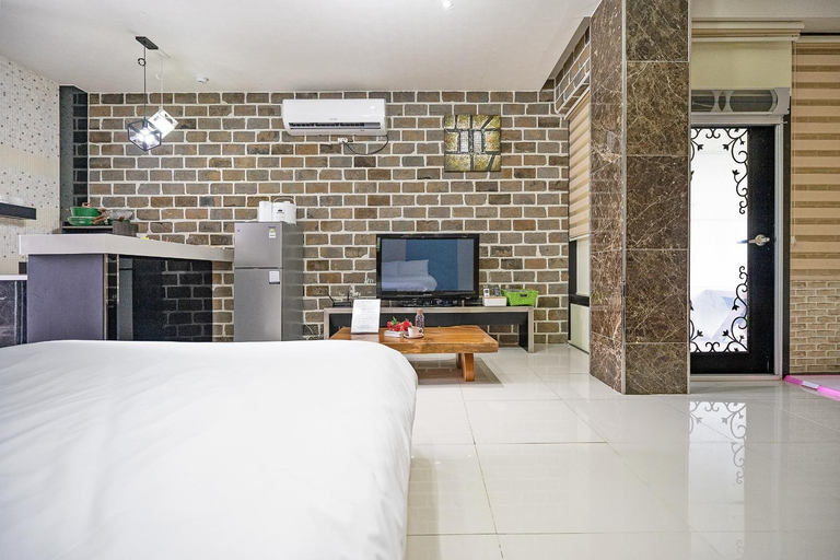 Bedroom 2, Kyeongju JS Pet Poolvilla, Gyeongju