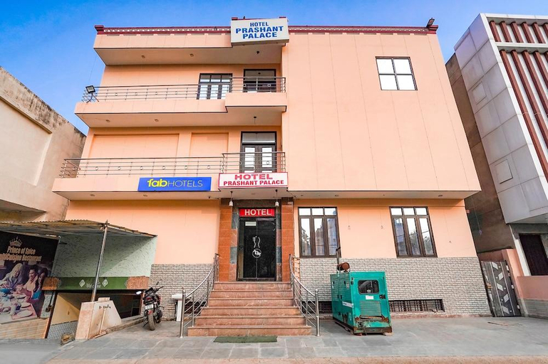 Exterior & Views, Hotel Prashant Palace, Agra