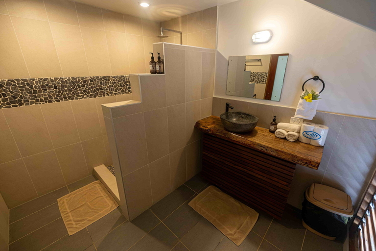 Bathroom 4, The Beachouse, Nadroga/Navosa