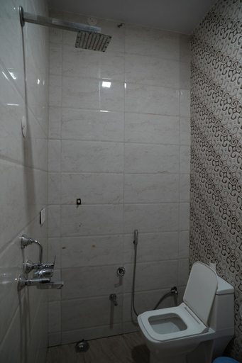 Bathroom 4, Naman Bagh, Alwar