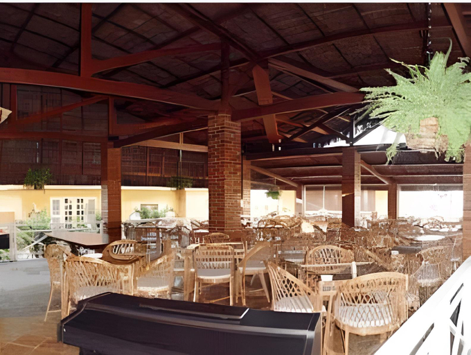 Food & Drinks 4, Bouganville Hotel, Beberibe