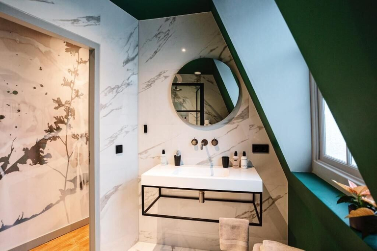 Bathroom 3, Daens Greenhouse, Utrecht