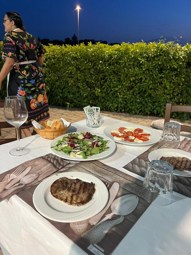 Food & Drinks 5, Albergo quatro pini, Brescia