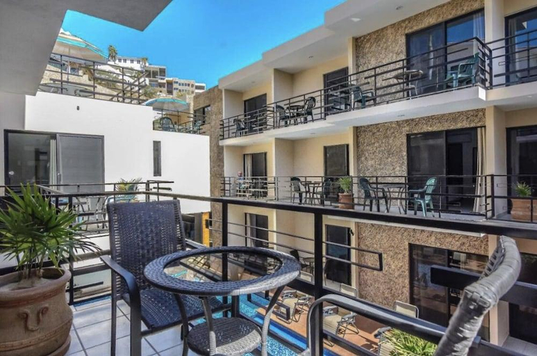Others 5, Pedregal Suites, La Paz