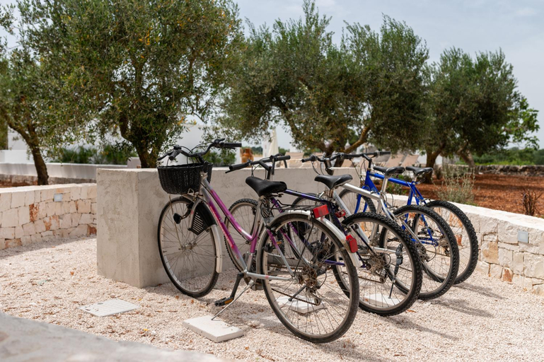 Others 4, Trulli di Mezza, Brindisi