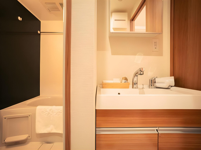 Bathroom 3, Tanimachikun Hotel Shinsaibashihigashi32, Osaka