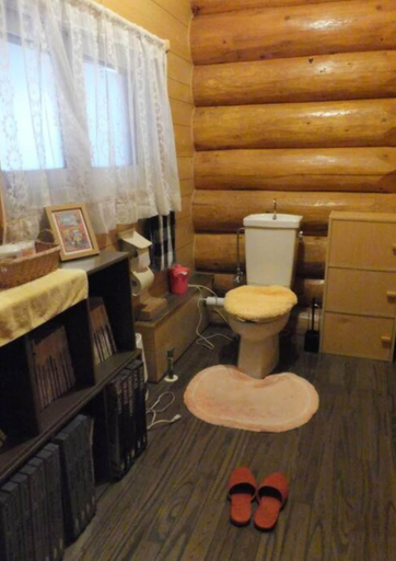 Room 2, Noboribetsu Log House, Noboribetsu