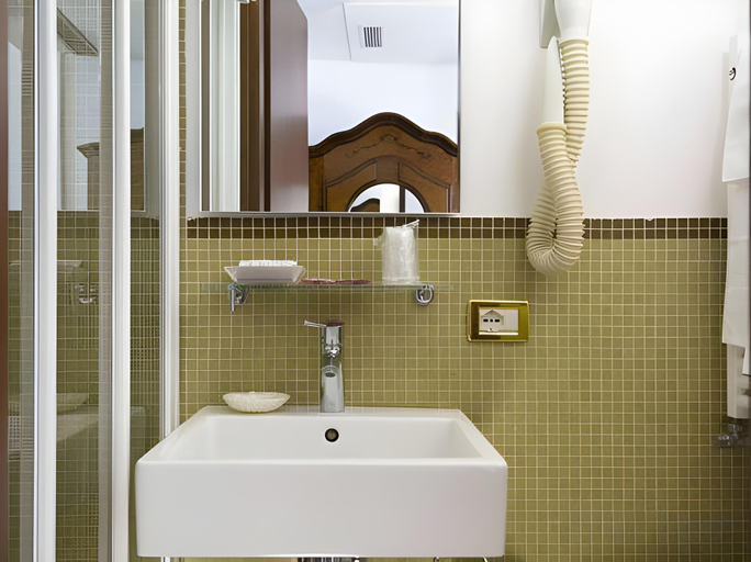 Bathroom 4, Hotel Al Nuovo Teson, Venezia