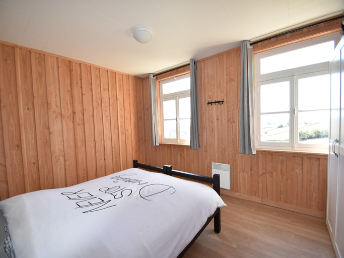 Bedroom 2, Mansion in Cuzy with Pool Forest Views, Saône-et-Loire