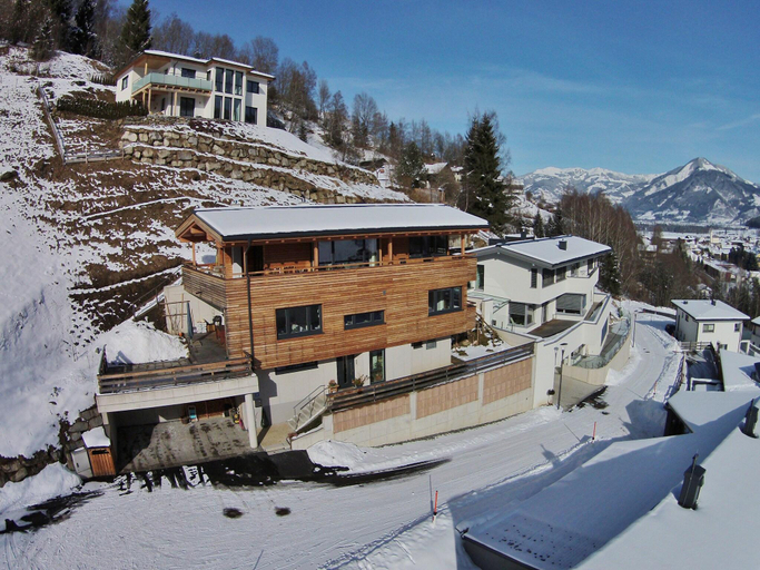 Exterior & Views 1, Apartment Kaprun near Ski Lift Glacier, Zell am See