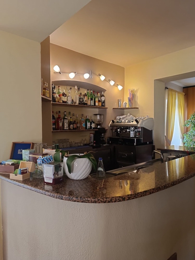Food & Drinks 5, Hotel Garibaldi, Savona
