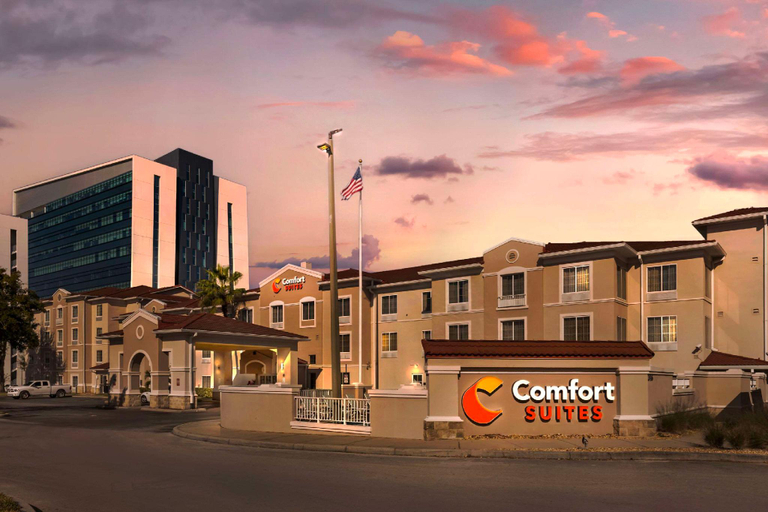 Exterior & Views 1, Comfort Suites Downtown, Orange