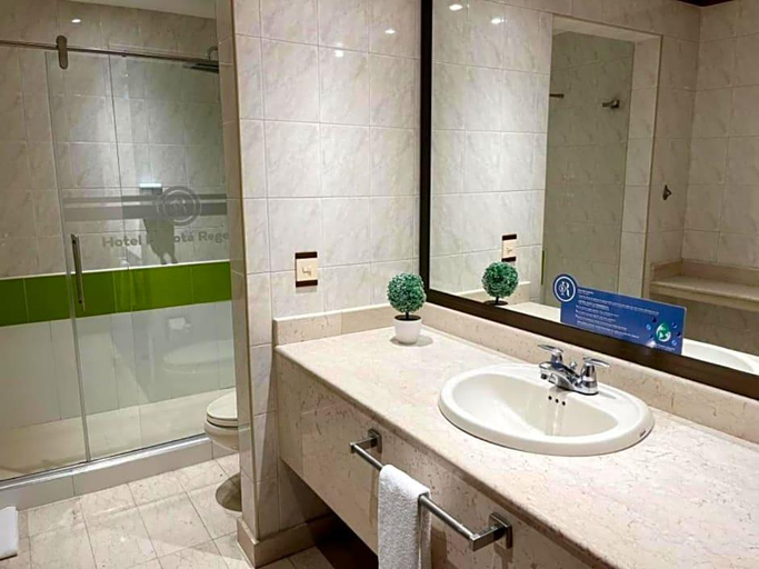 Bathroom 4, Bogota Regency Usaquen, Santafé de Bogotá