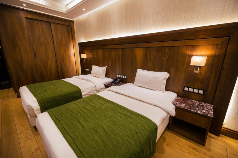 Bedroom 4, Jeddah Grand Hotel, Jeddah