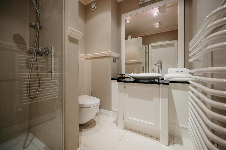 Bathroom 4, EXCLUSIVE Aparthotel MARINA, Środa Śląska