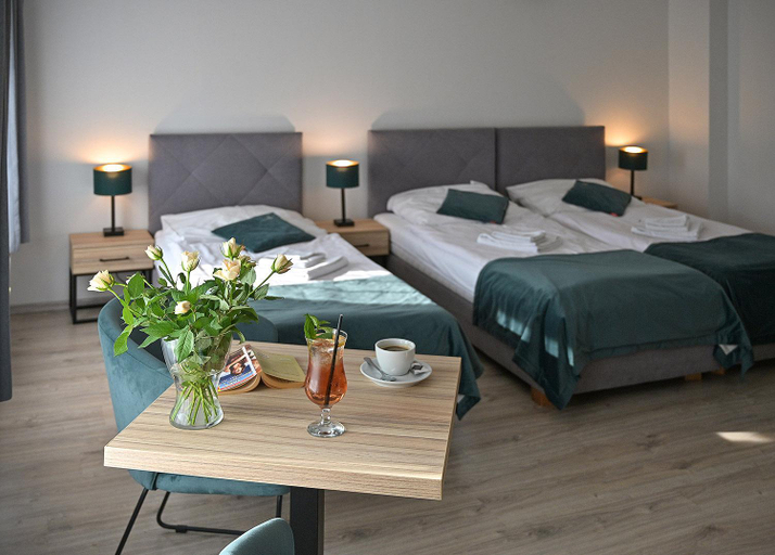 Bedroom 2, Dobrzynski Resort Hotel Nefryt, Lubań