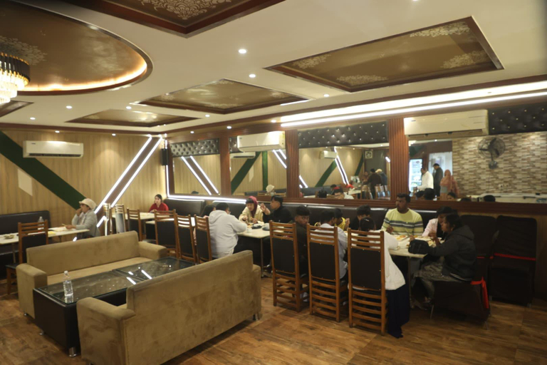 Food & Drinks 4, Hotel Taj Sarovar, Agra