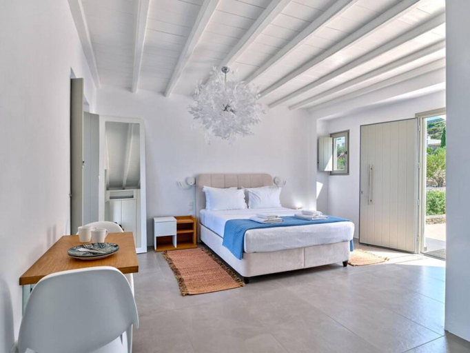 Bedroom 2, La Vitalite Luxury Villa in Paros, South Aegean