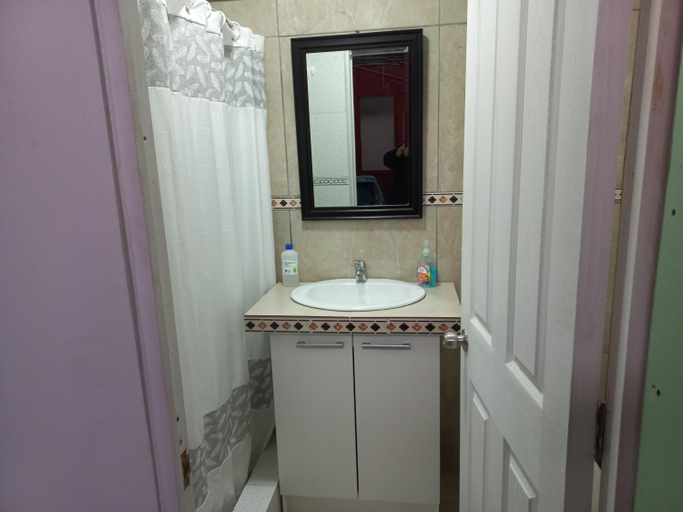 Bathroom 3, Guesthouse Playa Chinchorro, Arica