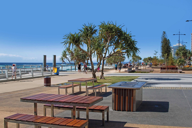 Food & Drinks 5, The Aubrey Boutique Apartments, Gold Coast