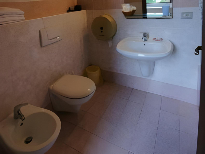 Bathroom 2, Hotel Villa Aurora, Verbano-Cusio-Ossola