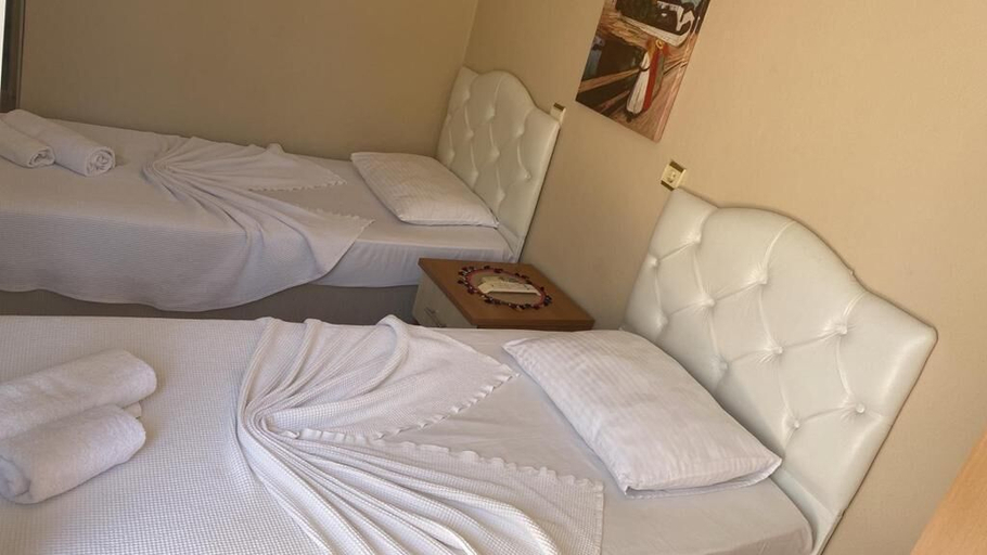 Bedroom 4, neşe otel, Çeşme