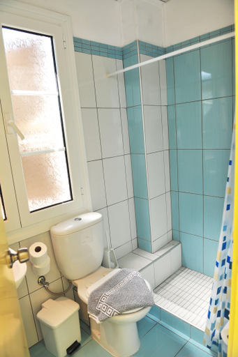 Bathroom 5, Mykali Hotel, North Aegean