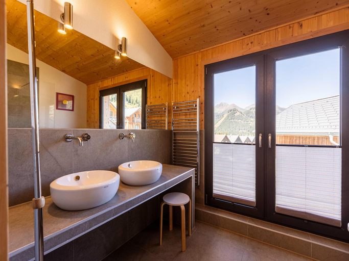 Bathroom, Amazing chalet with outdoor whirlpool, Murtal