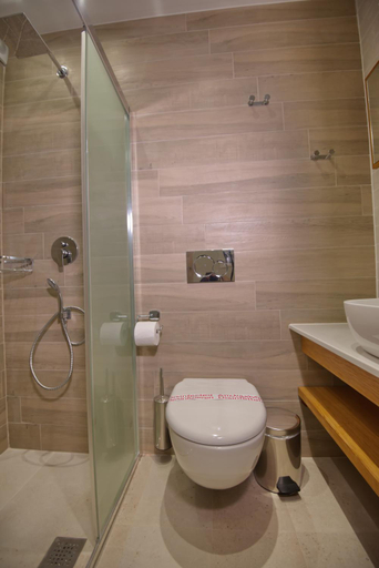 Bathroom 5, Liadromia Hotel, Thessaly